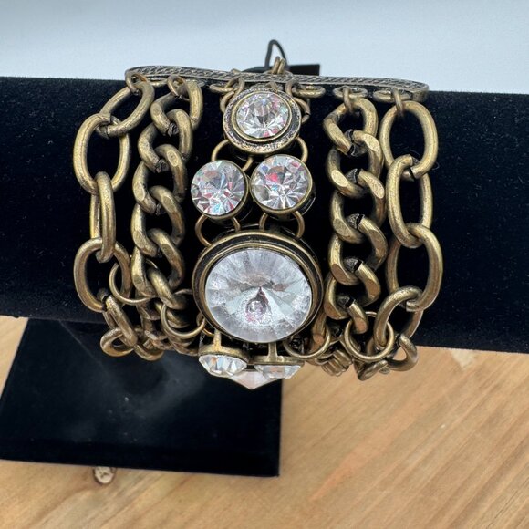 Vintage bronze tone 5 chain chunky rhinestone statement bracelet - Picture 3 of 7